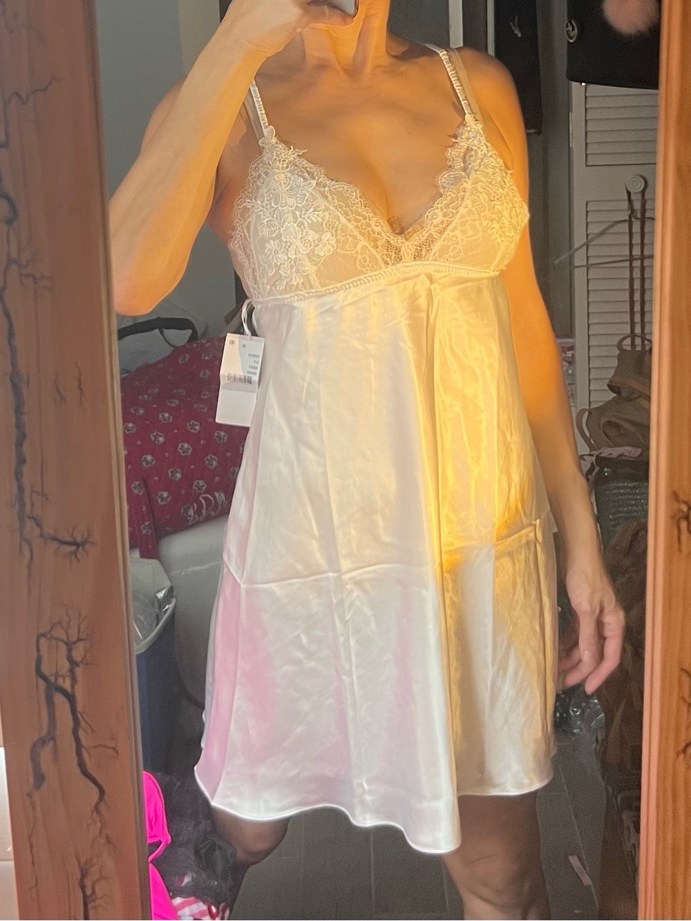 Brand new w/ tags Linea Donatella Lace-Trim Satin Chemise Slip Small